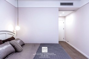 湖畔花園現(xiàn)代簡約三居室臥室實(shí)景裝修案例